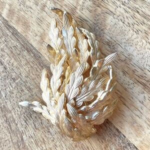 Vintage Marvella Brooch